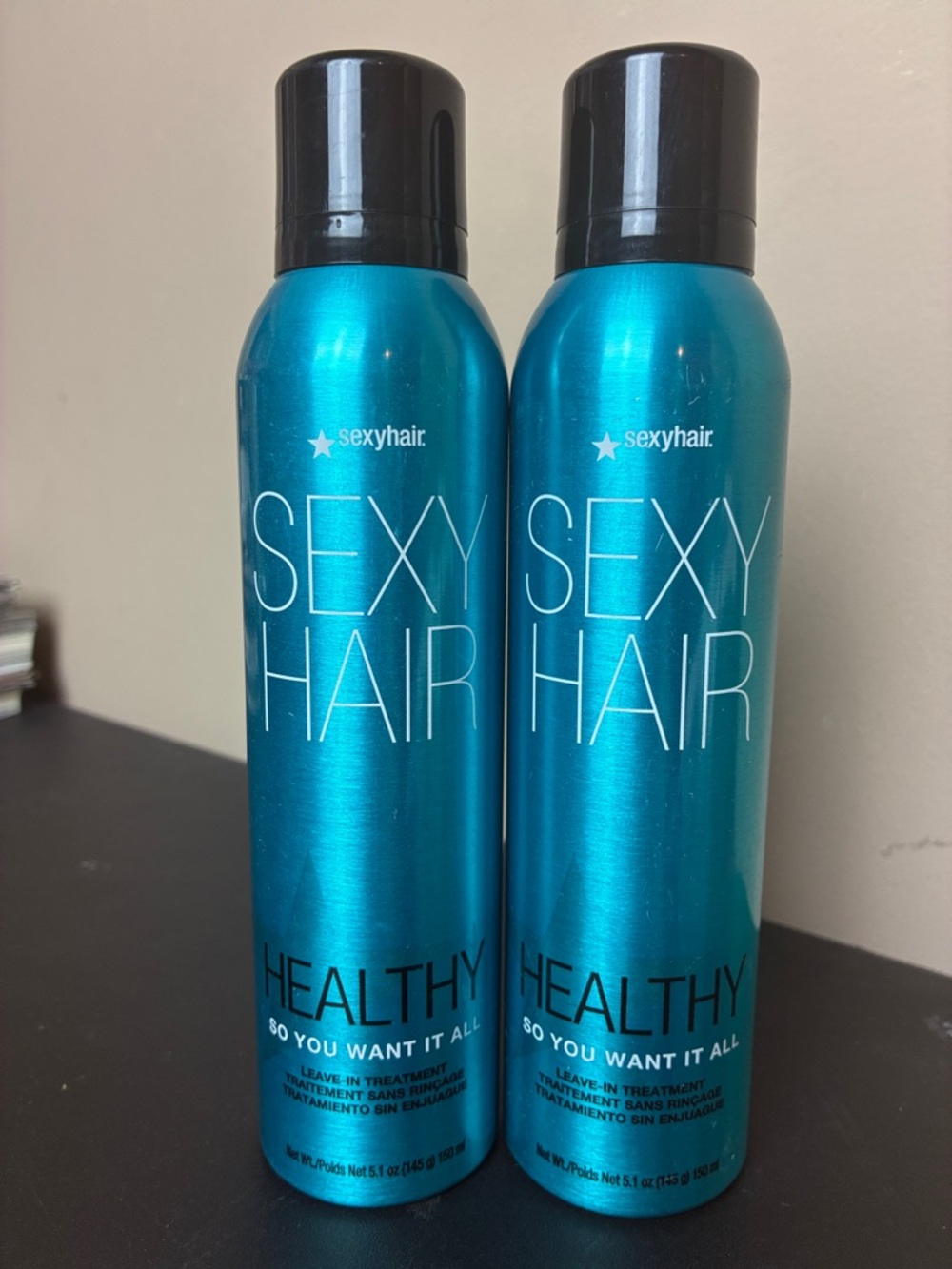 Sexy hair 2 Bottles Leave In Treatment